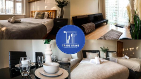 Cosy contractor house with FREE parking!